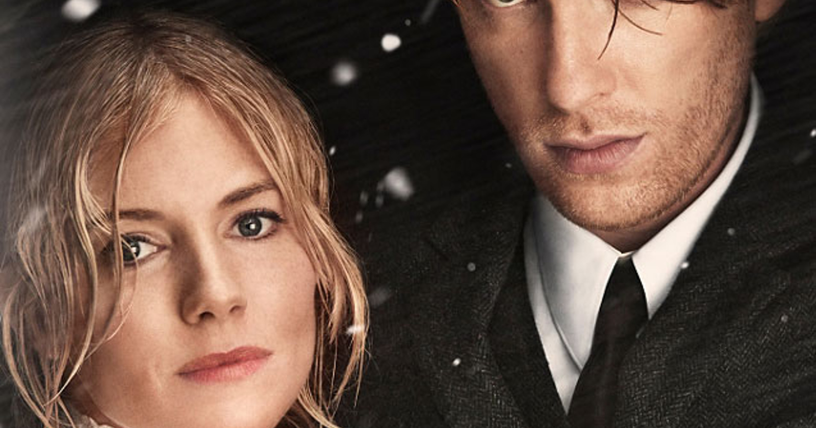 Burberry obeležil 160 let izdelave ikoničnih plaščev