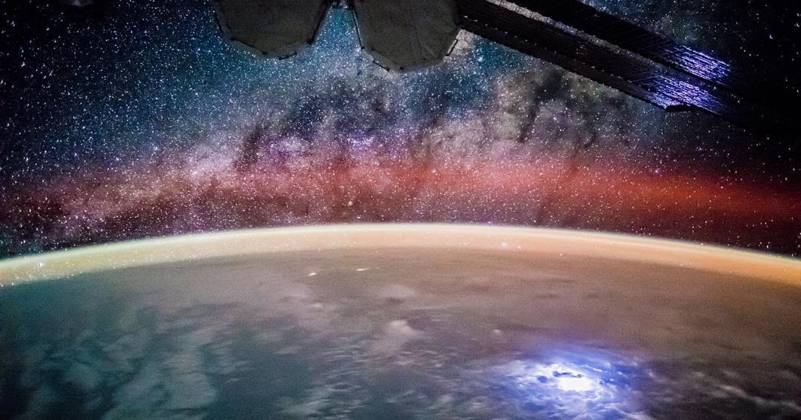 Posnetki Zemlje iz vesolja