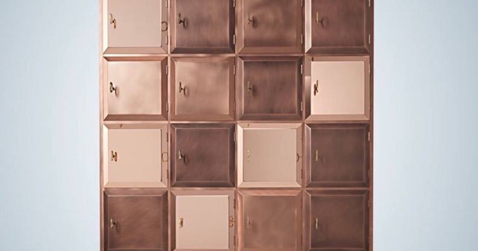 Skrivnostna kredenca Nike Zupanc