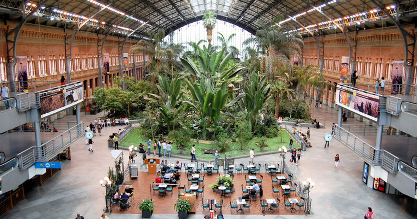 Železniške postaje