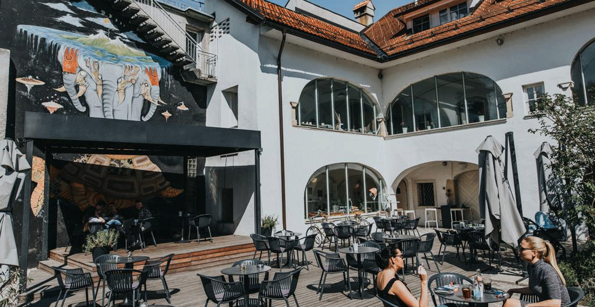 Skrivališča urbane kulture pri nas