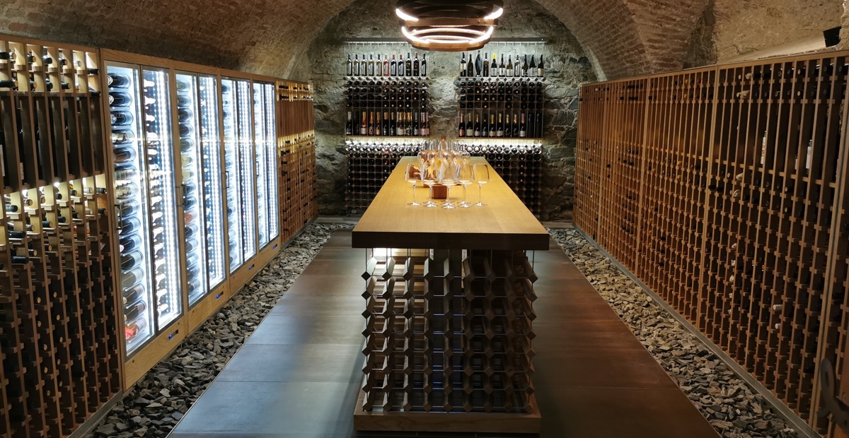 Grajska vinoteka Strelec (foto: Miha Mally in Janko Zrim)