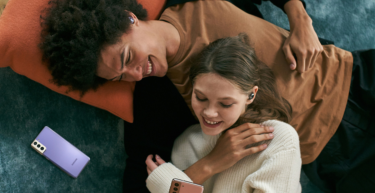 04galaxys21pluslifestylecut