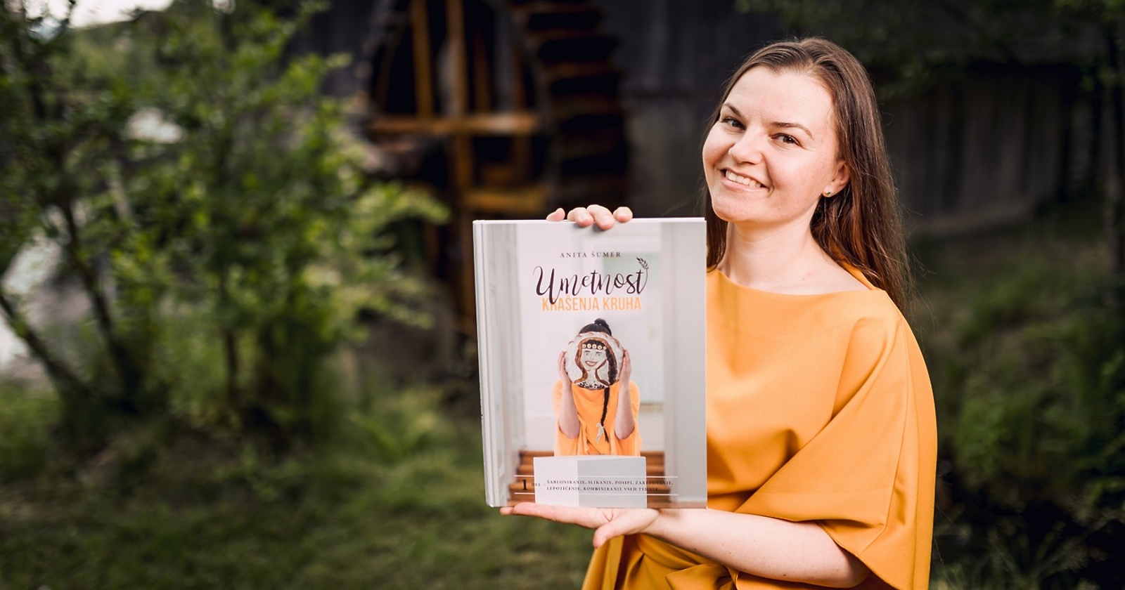 knjiga-umetnost-krašenja-kruha-je-bila-razglašena-za-najboljšo-kuharsko-knjigo-leta-2021-v-svetovnem-merilu-fotonik-jarh