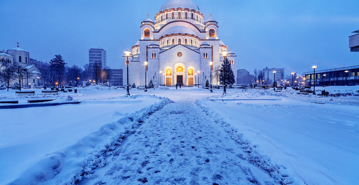 fotka-1-beograd-hram-svetog-save-zima-shutterstock-2