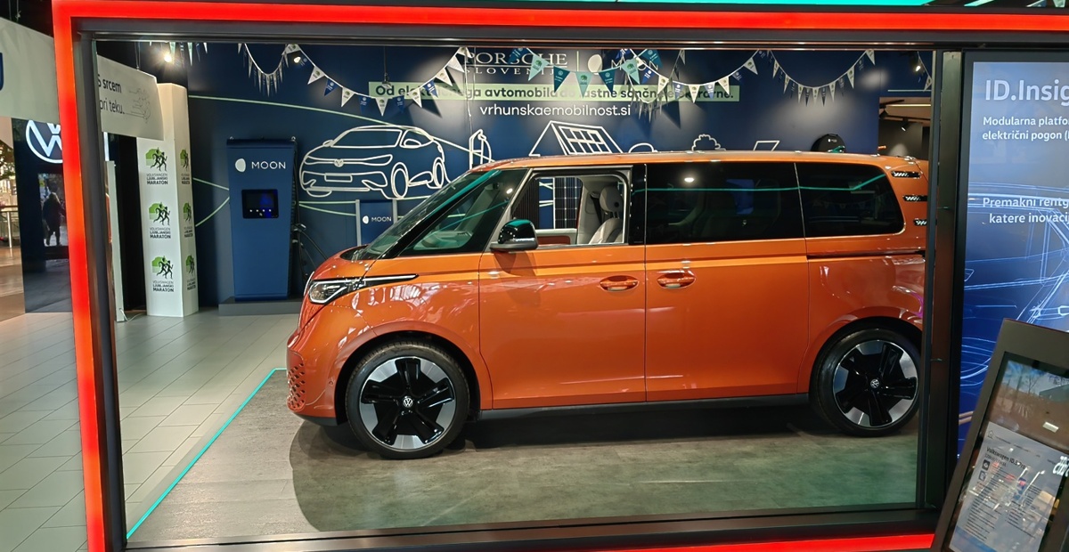 moonporscheslovenija3