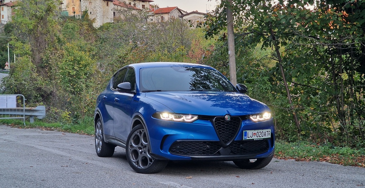 2022-alfa-romeo-tonale-1.5-hybrid-130-dct7-speciale100