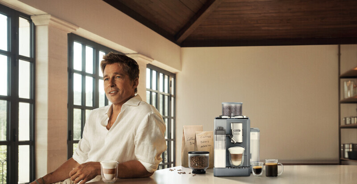 delonghi-rivelia-in-brad-pitt