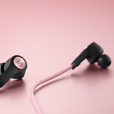 Bang & Olufsen