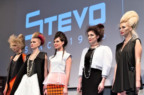 Stevo Pavlović obeležil 20 let frizerskega salona Stevo