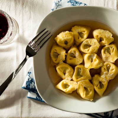 Tortellini en brodo