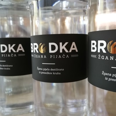 Brodka: prva slovenska žgana pijača iz zavrženega kruha