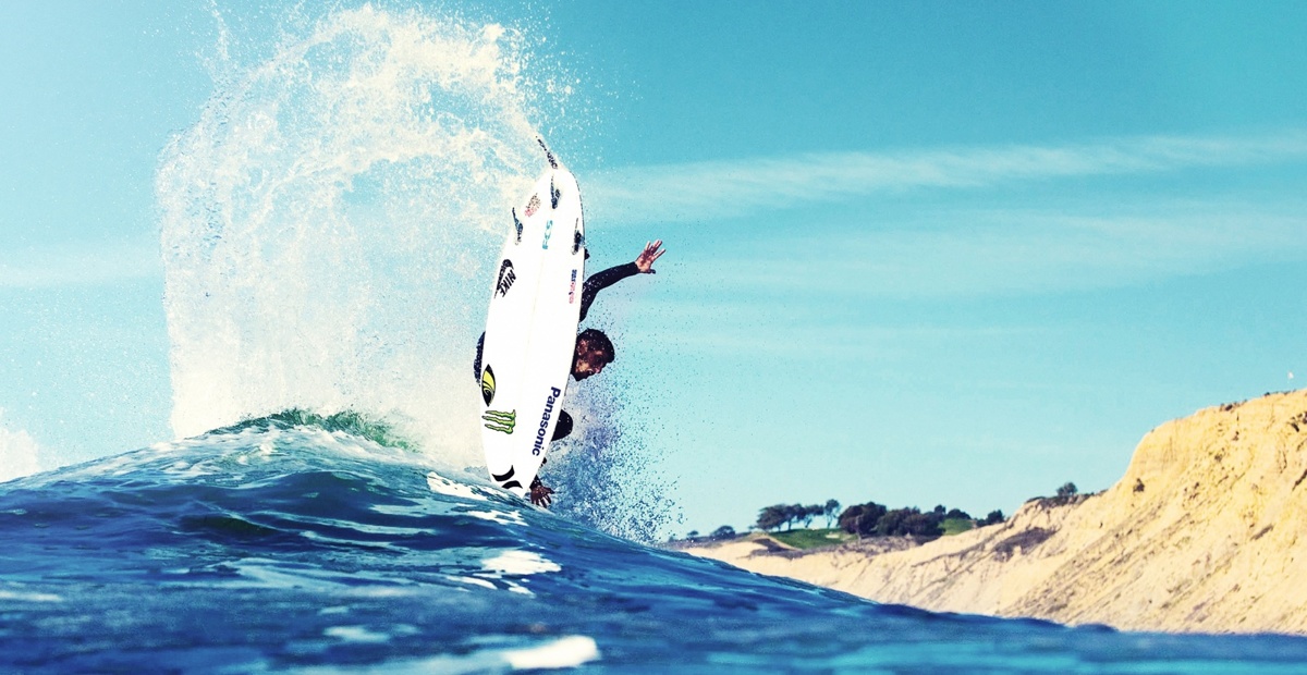 Surfanje na valovih.