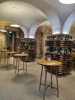 Grajska vinoteka Strelec (foto: Miha Mally in Janko Zrim)
