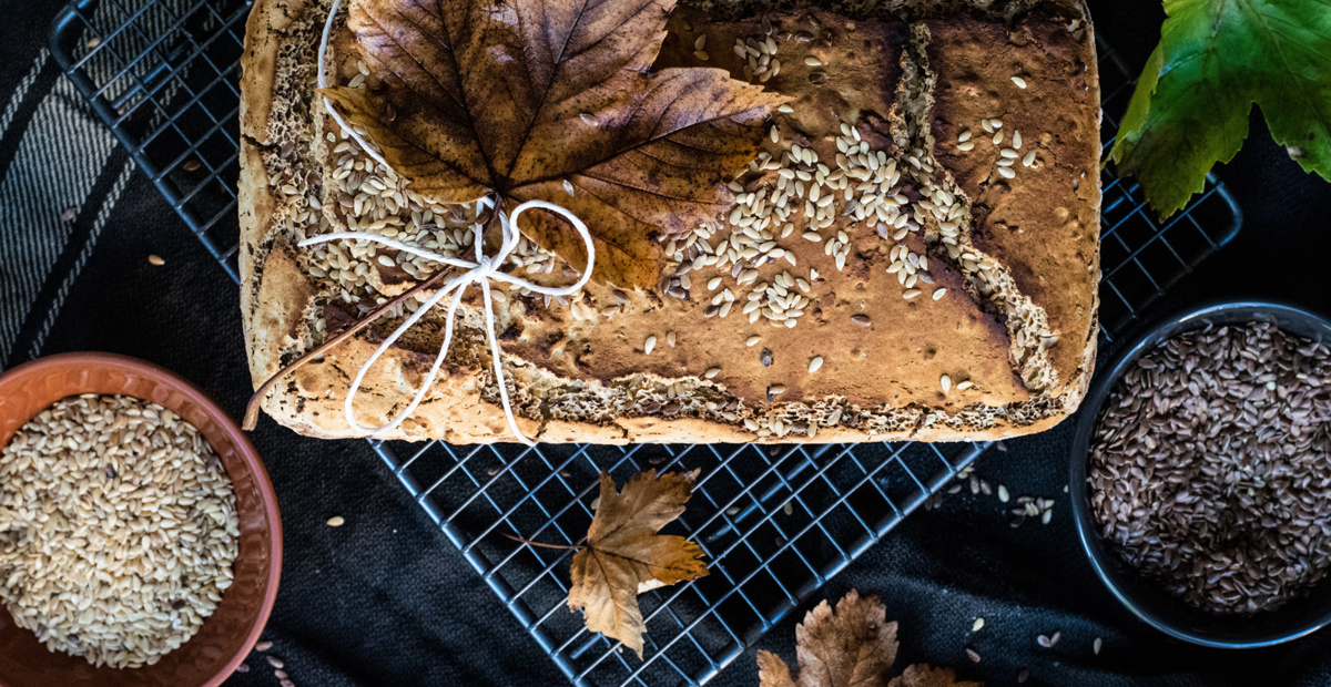 Brezglutenski kruh s semeni. Foto: Unsplash