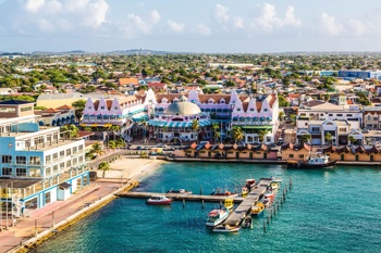 4. mesto: Aruba je začela s trajnostnim turizmom, kar je odličen način, da smo tudi pri potovanjih trajnostni in pazljivi do okolja. Foto: Unsplash