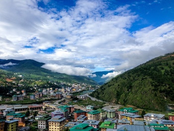 1. mesto: Butan je država z negativnim ogljičnim odtisom in trajnostnim turizmom, kar pomeni, da je vsekakor obvezna destinacija, ki jo moramo obiskati naslednje leto. Foto: Pixabay