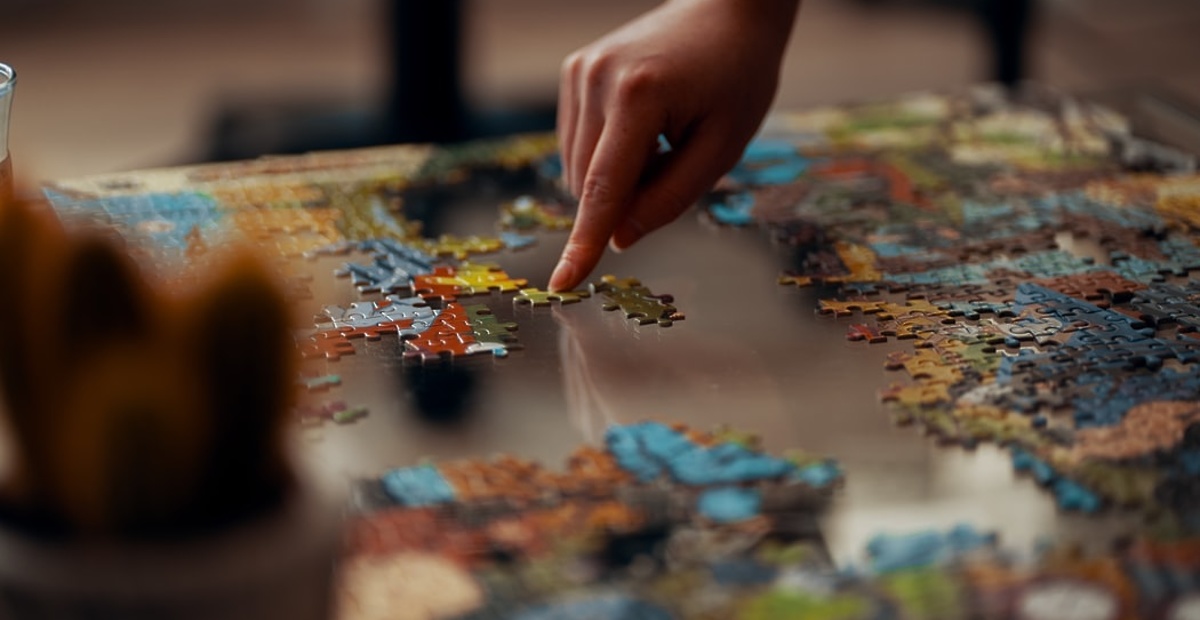 photo-1588591795084-1770cb3be374