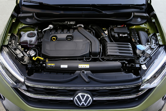 Volkswagen za Taigo, ki ima v vseh izvedbah pogon na sprednji kolesi, predstavlja pet visokoučinkovitih bencinskih motorjev.
