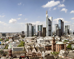frankfurt-na-majni-panorama-mesta-s-pogledom-na-skyline-in-reko-majno-©-dzt-christoph-herdt