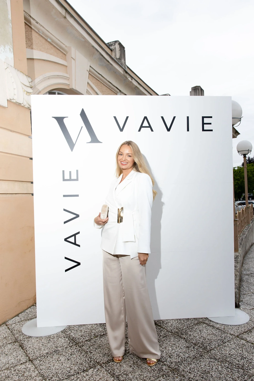 vavie-hidratantni-mist-za-obraz-in-lase